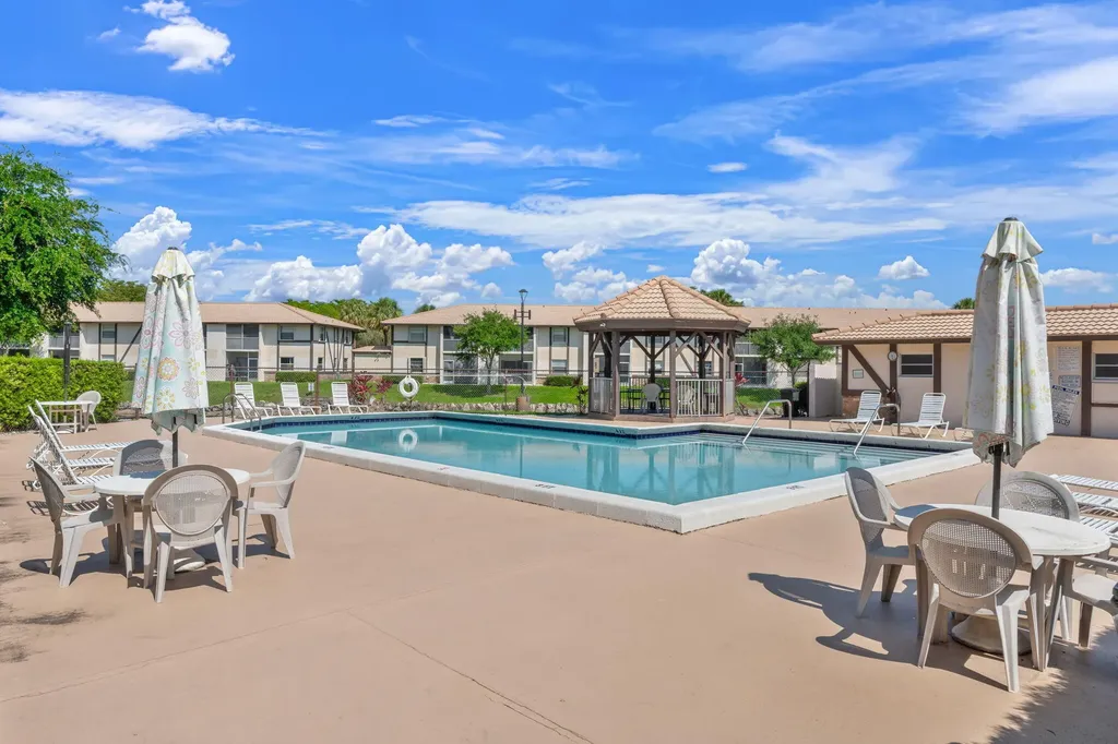 2455 NW 89th Drive Coral Springs FL 33065