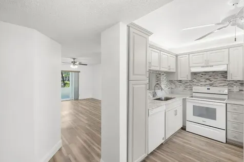 2455 NW 89th Drive Coral Springs FL 33065