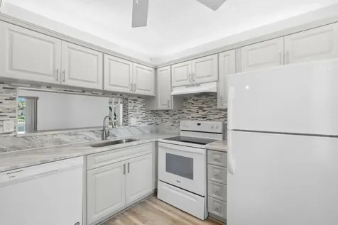 2455 NW 89th Drive Coral Springs FL 33065