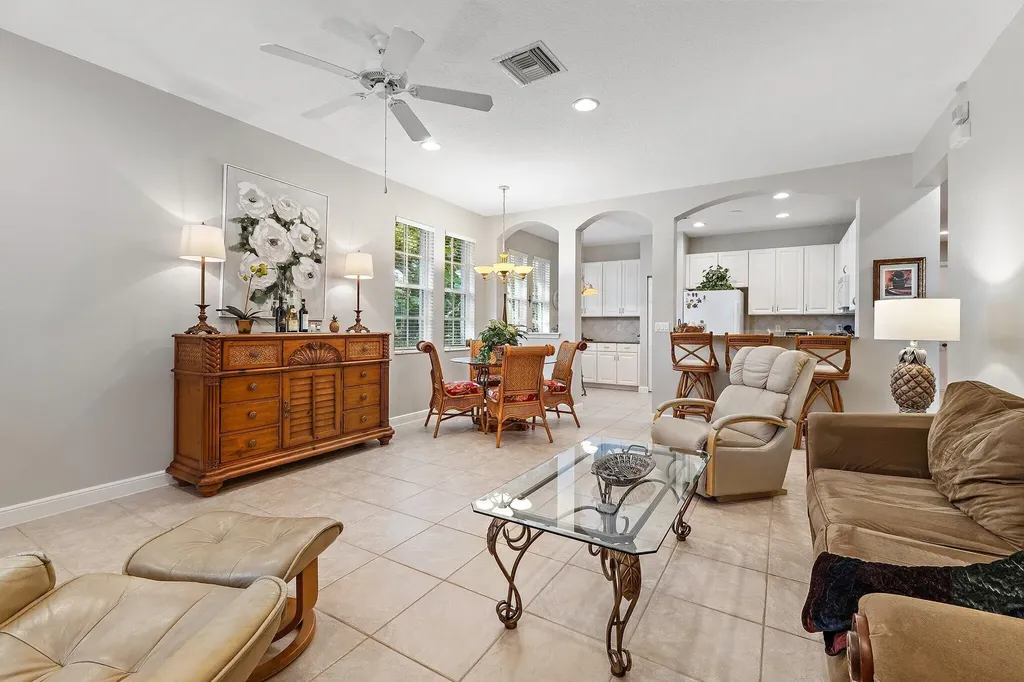 153 Evergrene Parkway Palm Beach Gardens FL 33410