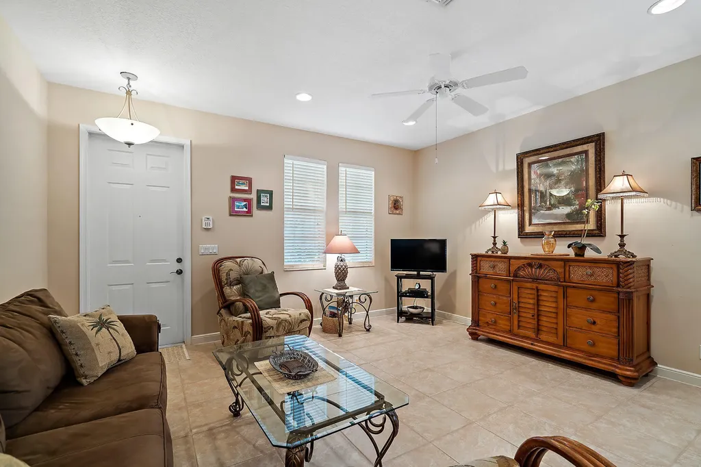 153 Evergrene Parkway Palm Beach Gardens FL 33410