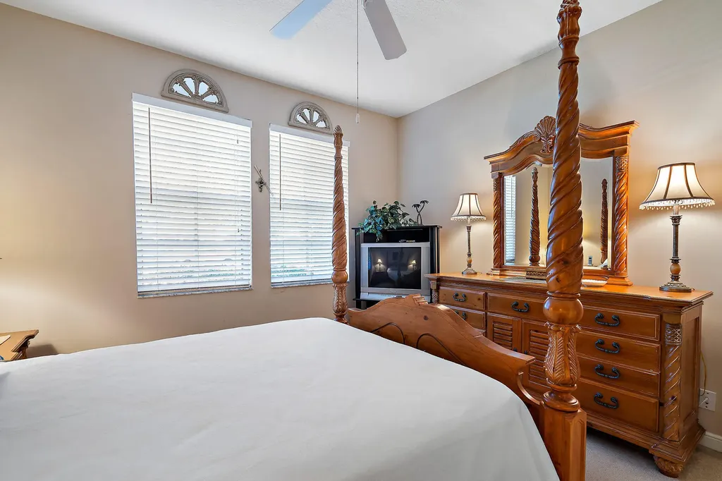 153 Evergrene Parkway Palm Beach Gardens FL 33410