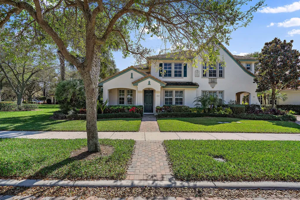 153 Evergrene Parkway Palm Beach Gardens FL 33410
