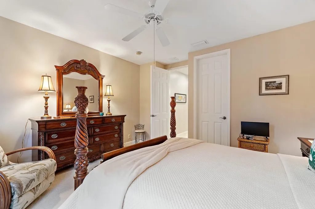 153 Evergrene Parkway Palm Beach Gardens FL 33410