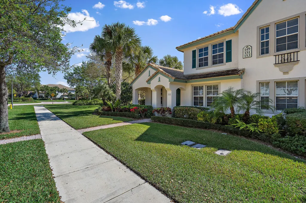 153 Evergrene Parkway Palm Beach Gardens FL 33410