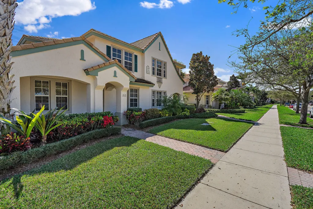 153 Evergrene Parkway Palm Beach Gardens FL 33410