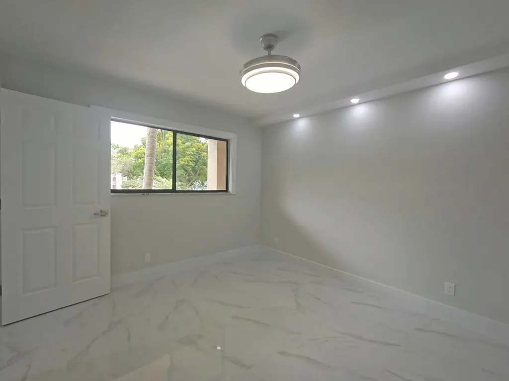 7280 Amberly Lane Delray Beach FL 33446