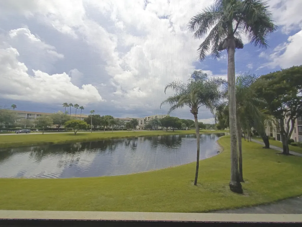 7280 Amberly Lane Delray Beach FL 33446
