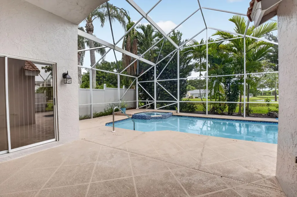 7558 Ironbridge Circle Delray Beach FL 33446