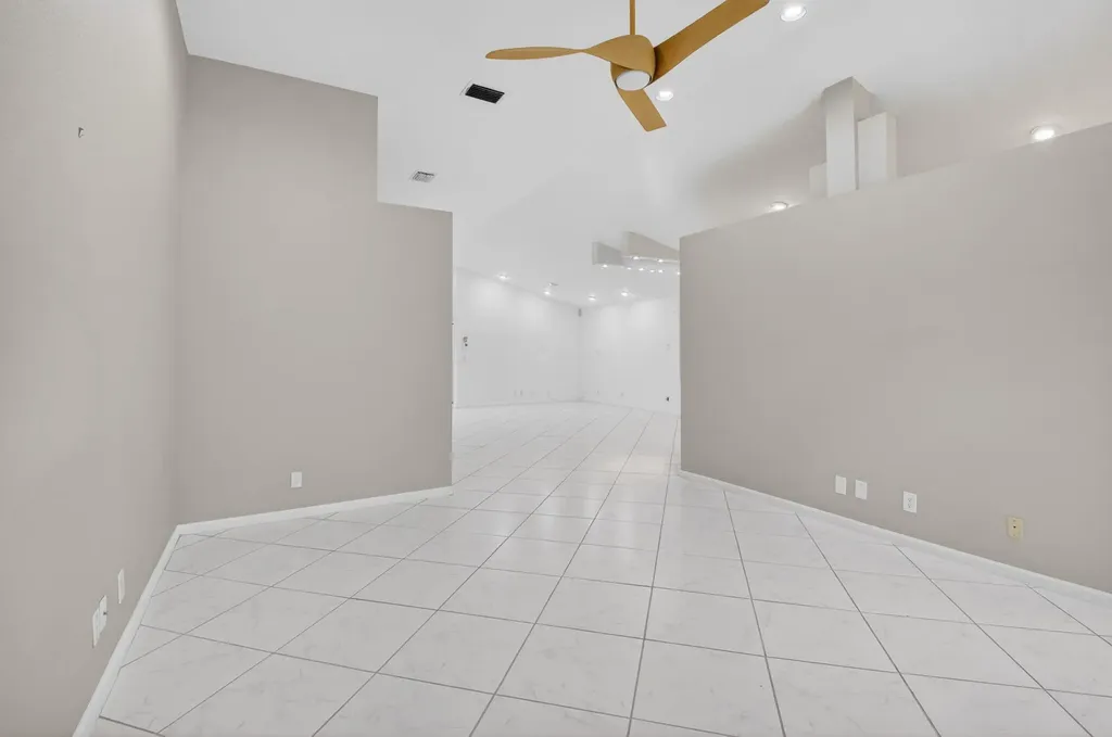 7558 Ironbridge Circle Delray Beach FL 33446