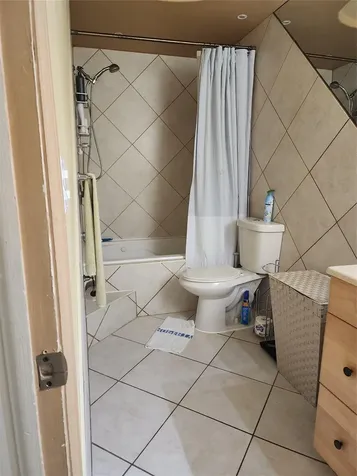 8705 NW 38th Drive Coral Springs FL 33065