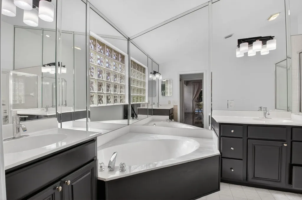 7558 Ironbridge Circle Delray Beach FL 33446