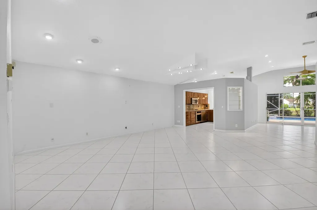 7558 Ironbridge Circle Delray Beach FL 33446