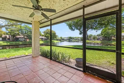 28 Wimbledon Lake Drive Plantation FL 33324