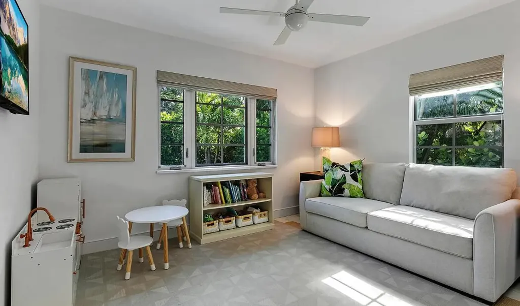 406 35th Street West Palm Beach FL 33407