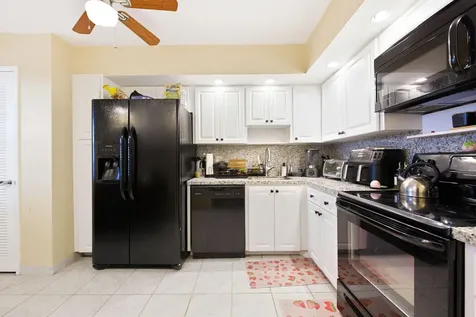 4015 W Palm Aire Drive Pompano Beach FL 33069