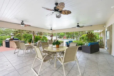4015 W Palm Aire Drive Pompano Beach FL 33069