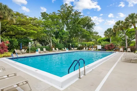 4015 W Palm Aire Drive Pompano Beach FL 33069