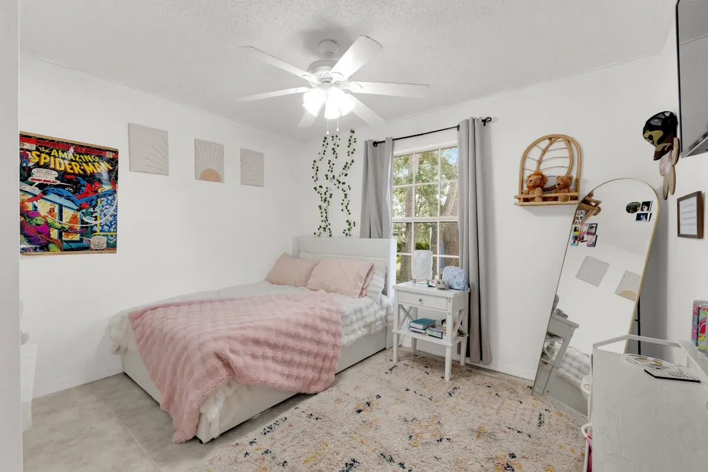 1142 SW Dalton Avenue Port St Lucie FL 34953