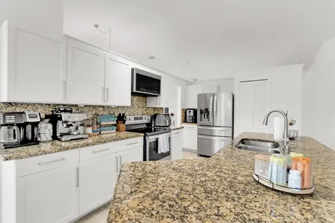 1142 SW Dalton Avenue Port St Lucie FL 34953