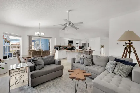 1142 SW Dalton Avenue Port St Lucie FL 34953