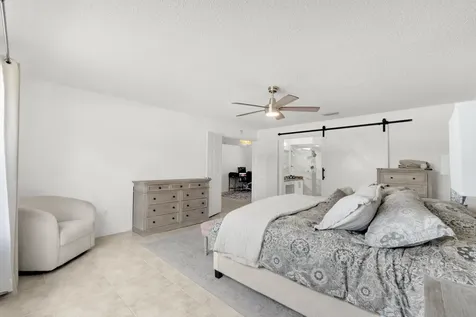 1142 SW Dalton Avenue Port St Lucie FL 34953