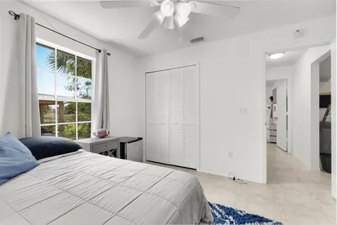 1142 SW Dalton Avenue Port St Lucie FL 34953