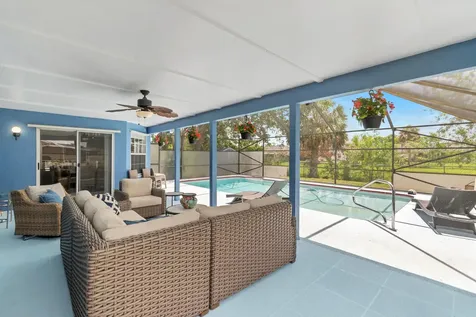 1142 SW Dalton Avenue Port St Lucie FL 34953