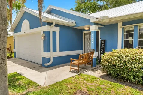 1142 SW Dalton Avenue Port St Lucie FL 34953