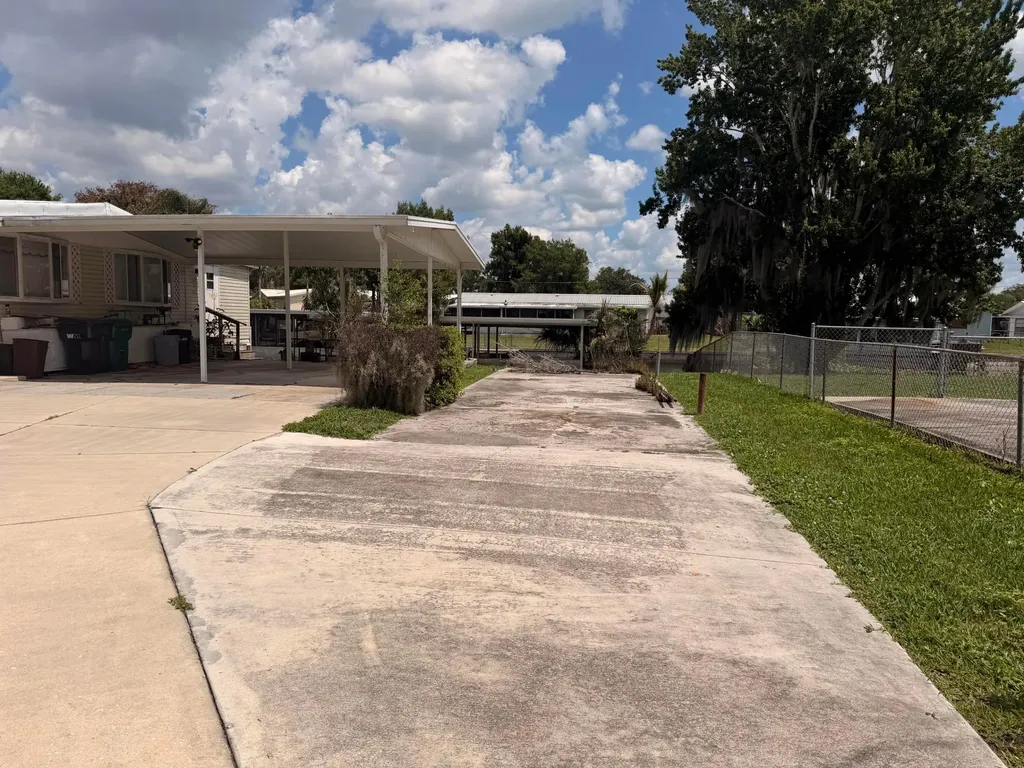 2809 SE 23rd Street Okeechobee FL 34974