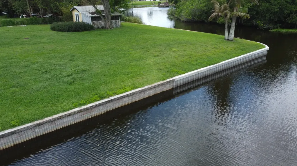 2809 SE 23rd Street Okeechobee FL 34974