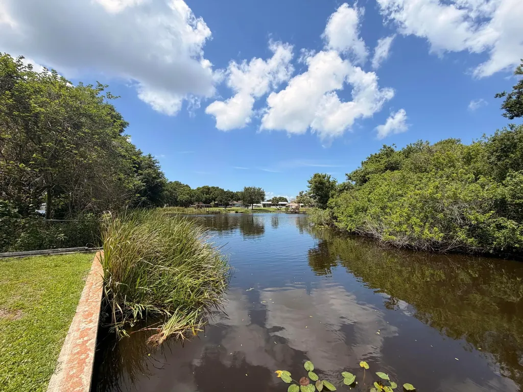 2809 SE 23rd Street Okeechobee FL 34974