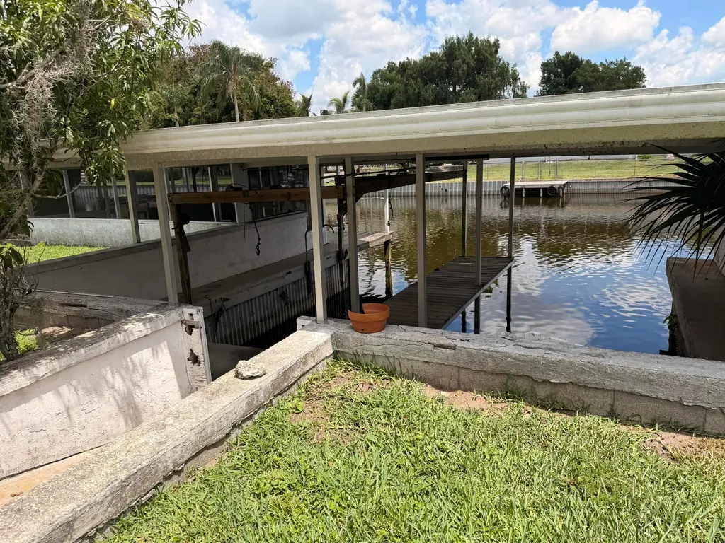 2809 SE 23rd Street Okeechobee FL 34974