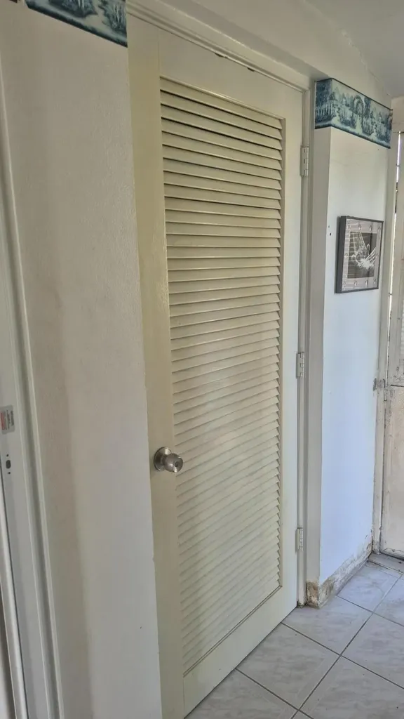 2805 Crosley Drive E West Palm Beach FL 33415