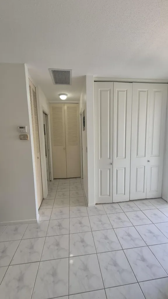 2805 Crosley Drive E West Palm Beach FL 33415