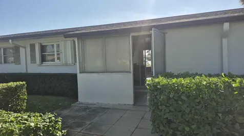 2805 Crosley Drive E West Palm Beach FL 33415