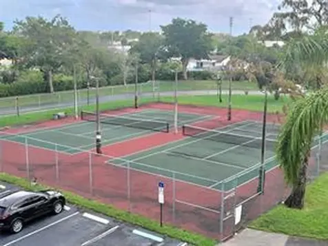 7900 NW 50th Street Lauderhill FL 33351