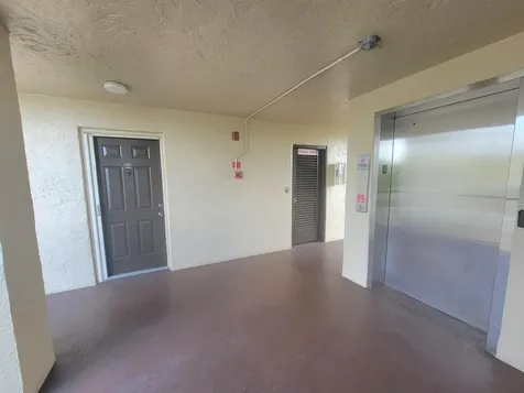 7900 NW 50th Street Lauderhill FL 33351
