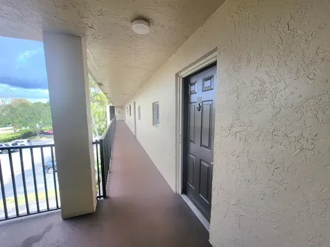 7900 NW 50th Street Lauderhill FL 33351