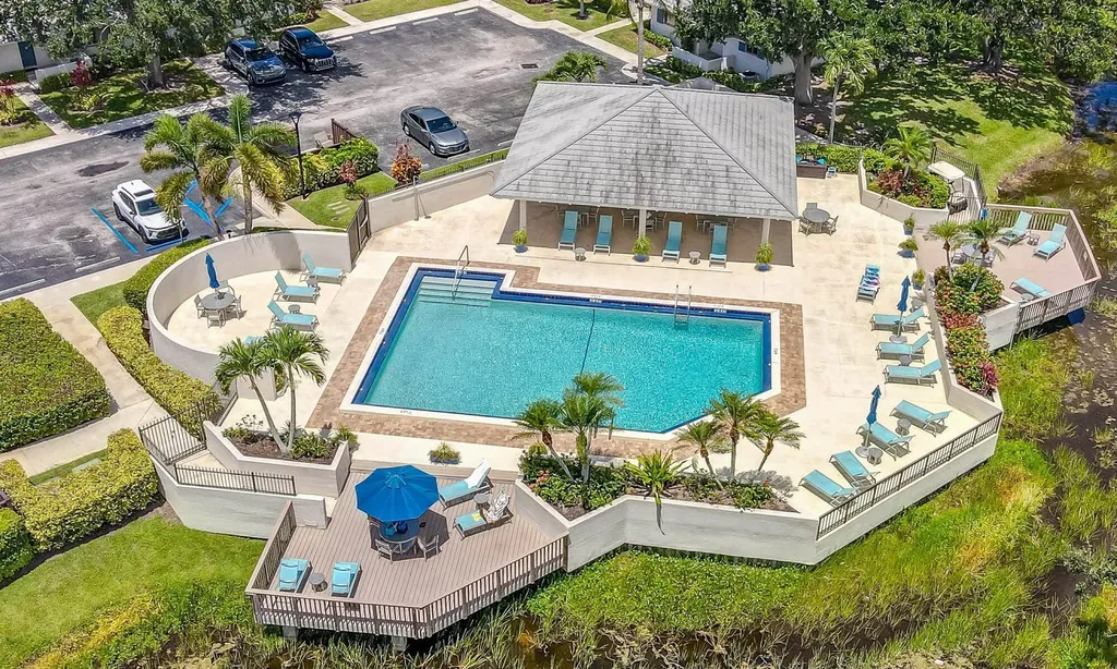 112 Club Drive Palm Beach Gardens FL 33418