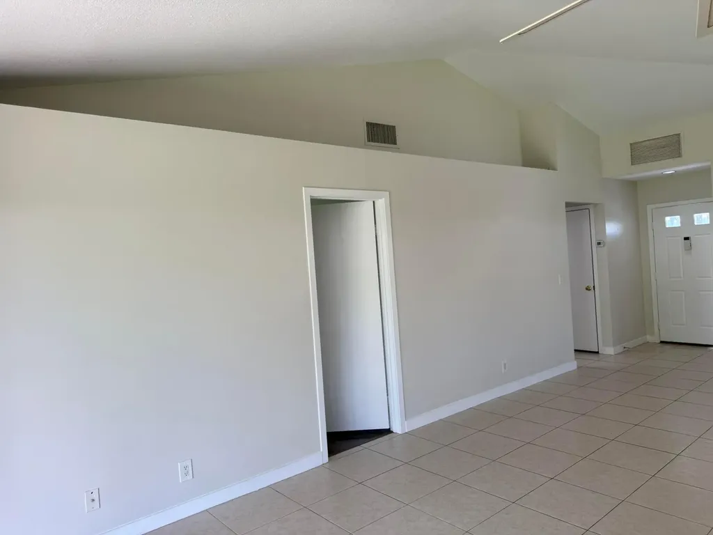 112 Club Drive Palm Beach Gardens FL 33418