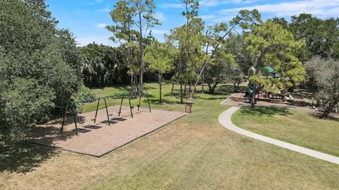 112 Club Drive Palm Beach Gardens FL 33418