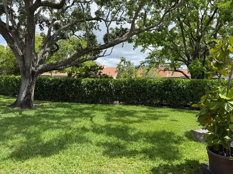 112 Club Drive Palm Beach Gardens FL 33418