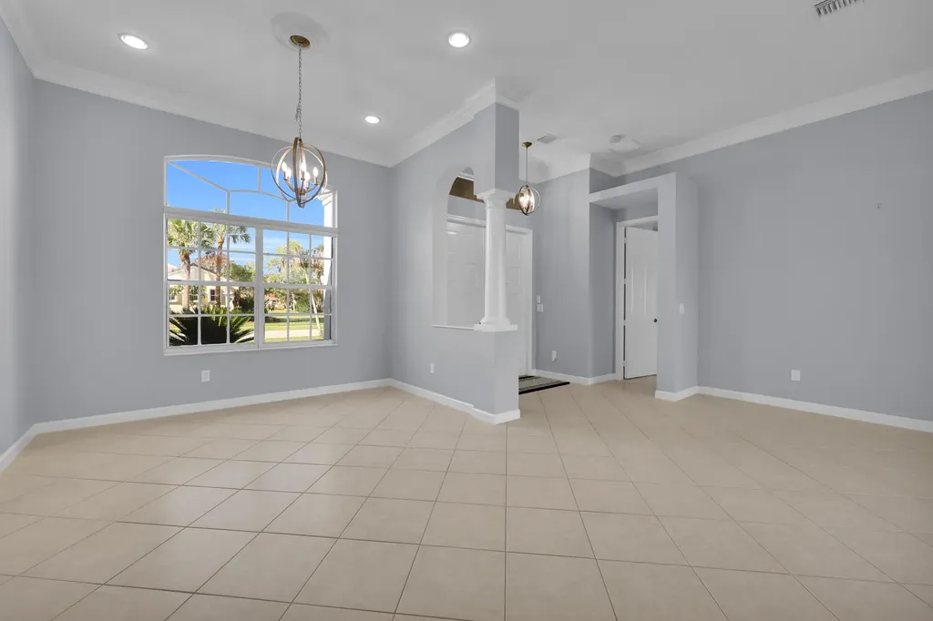 7041 SE Bay Hill Drive Stuart FL 34997