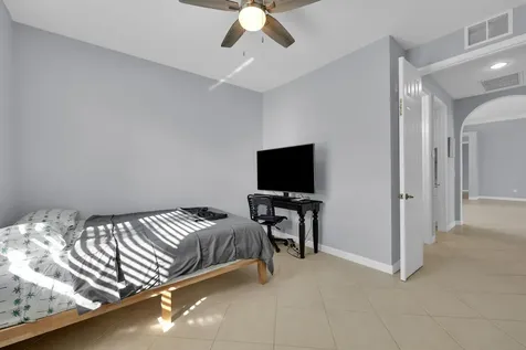 7041 SE Bay Hill Drive Stuart FL 34997