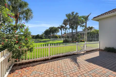 7041 SE Bay Hill Drive Stuart FL 34997