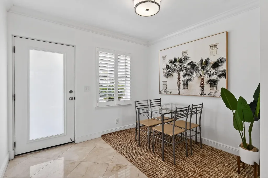 139 Sunrise Avenue Palm Beach FL 33480