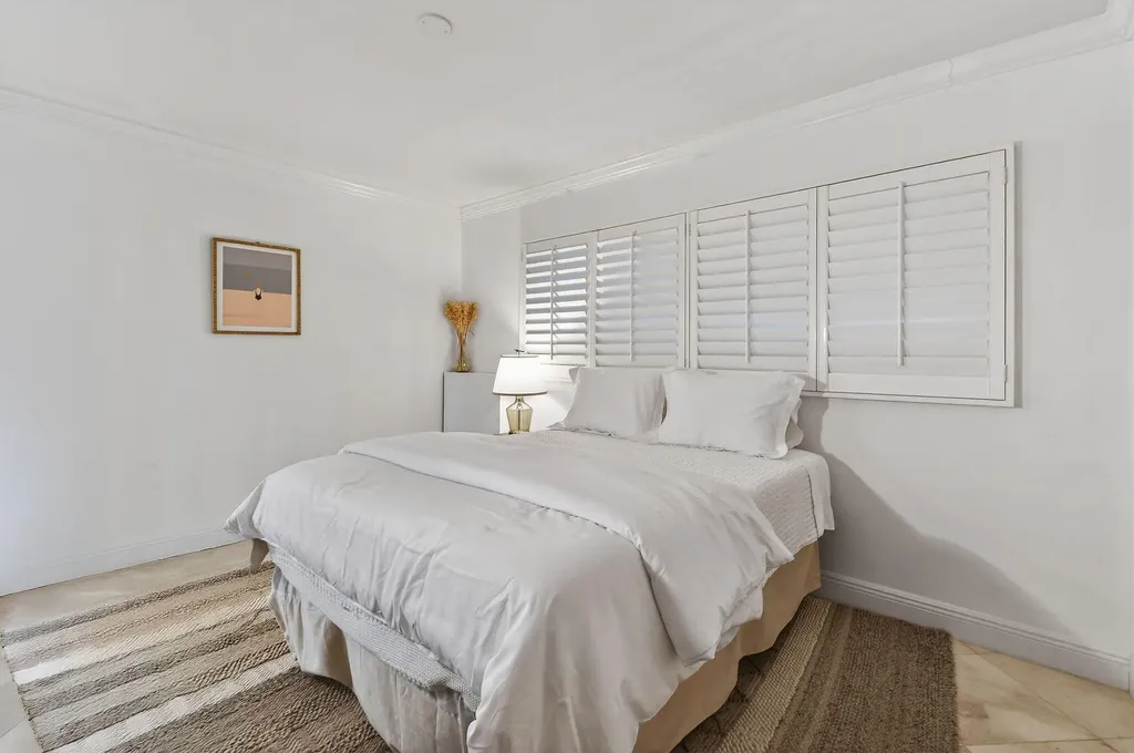 139 Sunrise Avenue Palm Beach FL 33480