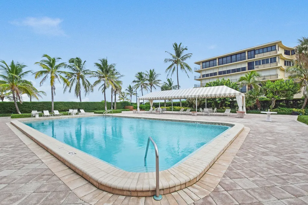 139 Sunrise Avenue Palm Beach FL 33480