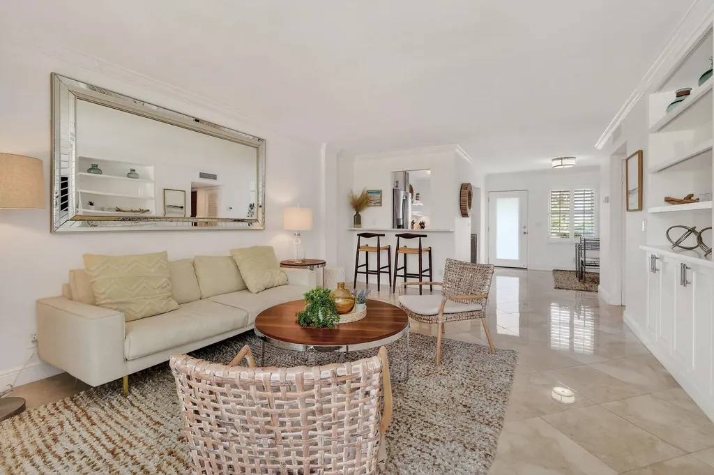 139 Sunrise Avenue Palm Beach FL 33480